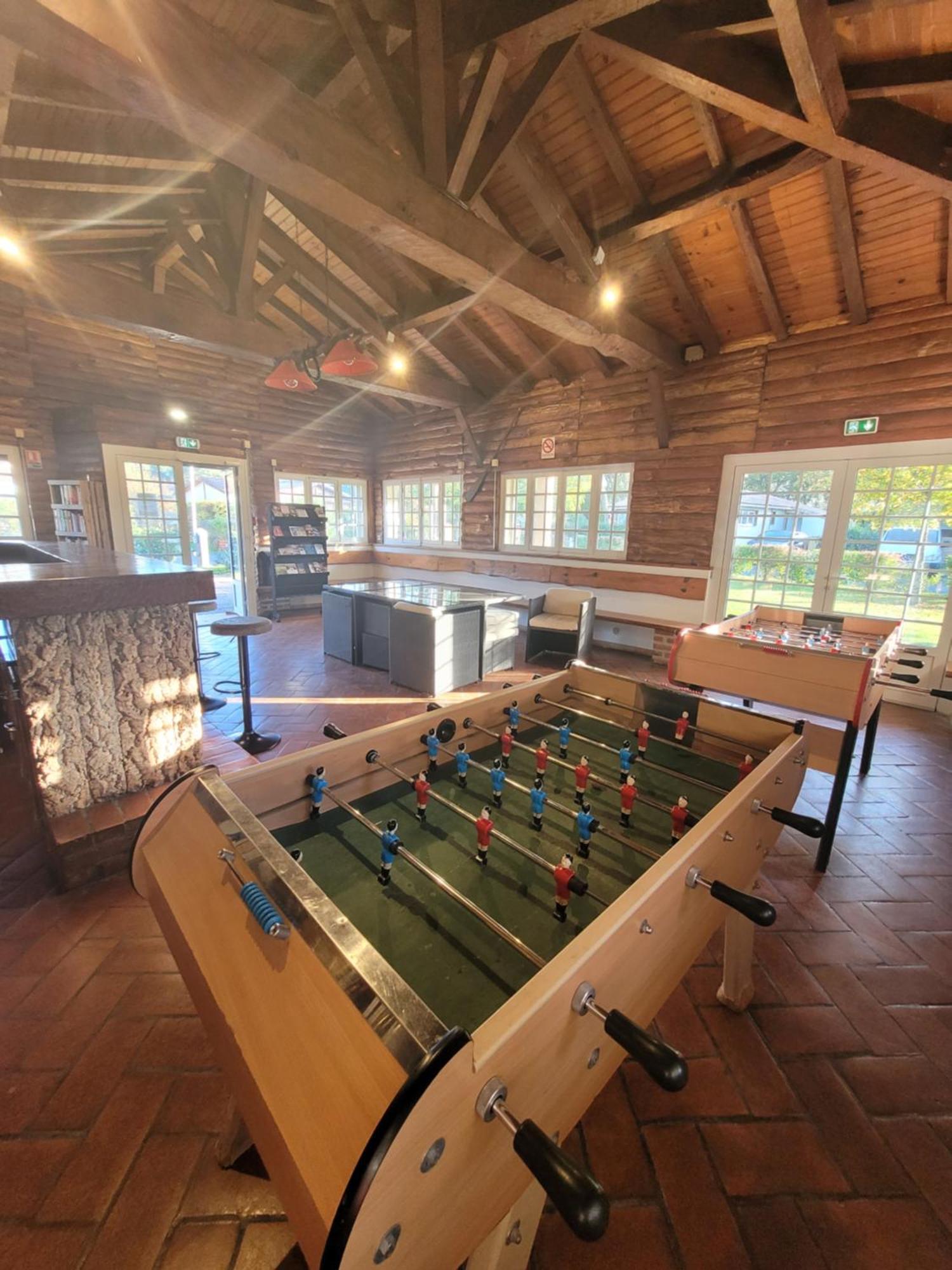 Chalet Familial Entre Lac Et Foret Azur Extérieur photo