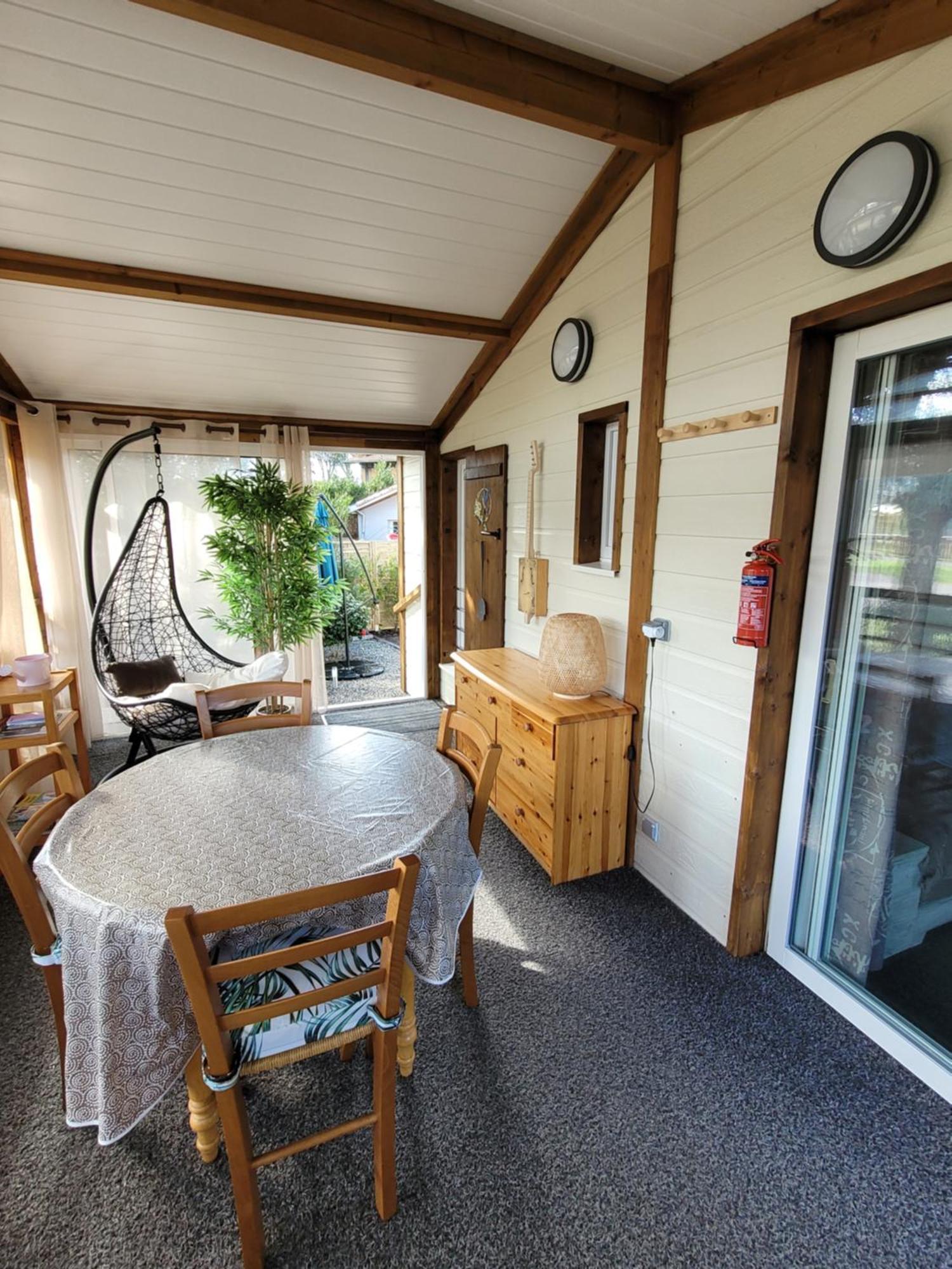 Chalet Familial Entre Lac Et Foret Azur Extérieur photo